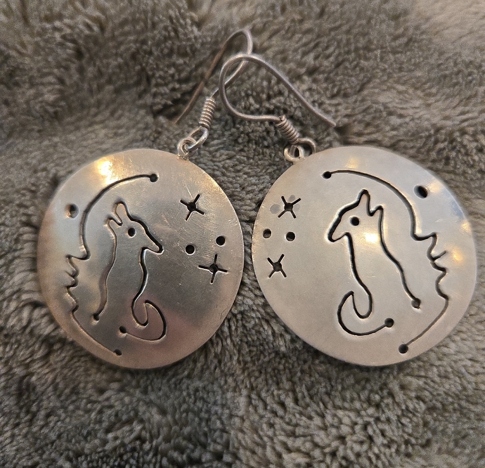 Sterling Silver 925 Wolf Moon & Stars Pierced Silhouette Dangle Earrings - Picture 6 of 8